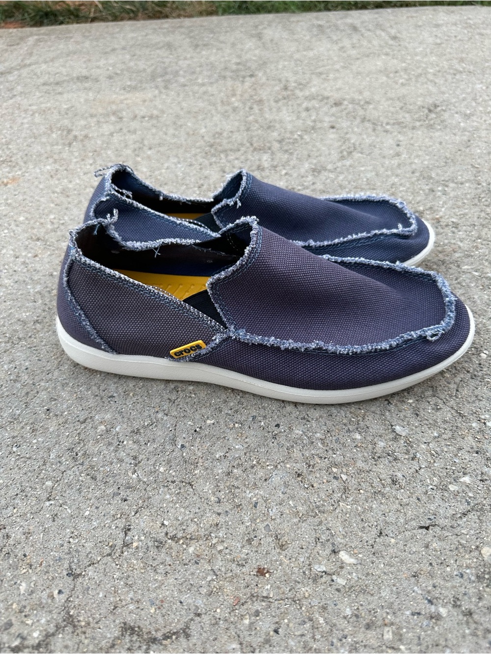 Crocs Men's Santa Cruz Loafers Size 10